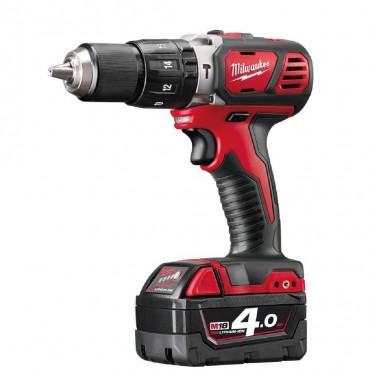 Дрель-шуруповерт аккумуляторная M18 BDD-402C Milwaukee 4933443565
